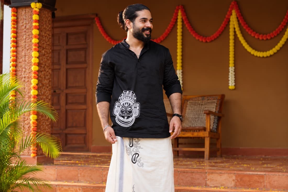 Festive Kerala porch portrait